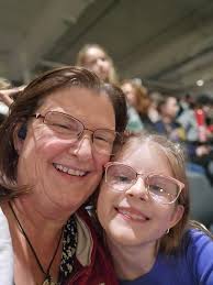 Introduction to Scrapbook Retreats Community Member