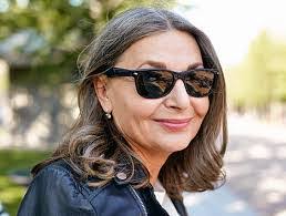 Andrea Dudley's Instagram, Twitter & Facebook