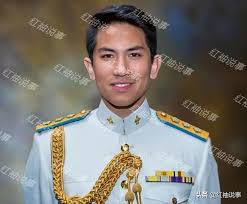 Royalty and political leaders from around the world gathered for asia's most spectacular wedding in years. Prince Martin Appeared At The Military Parade In A White Uniform The Crown Prince Of Brunei Is So Handsome Inews
