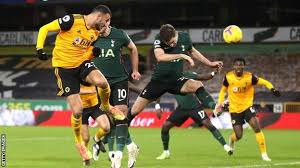Raul jimenez scores the winner as wolves move above tottenham and boost their champions league hopes. Wolverhampton Wanderers 1 1 Tottenham Hotspur Romain Saiss Scores Late Equaliser To Deny Spurs Bbc Sport