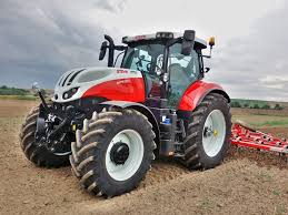 Steyr center nö mitte | dr. Steyr 6175 Impuls Cvt Bilder Zum Traktortest Bauernzeitung