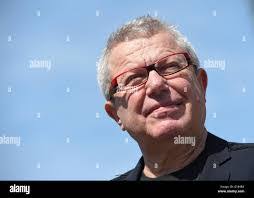 Daniel Lennon's Instagram, Twitter & Facebook