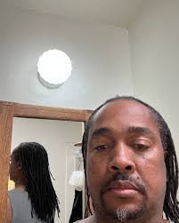 Photo by Jonathan Byrd (@jon_locs) · March 21, 2023