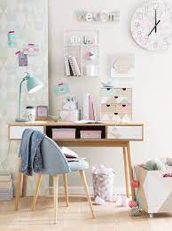 Come Arredare La Scrivania Del Freelance Con Pinterest Idee Arredamento Camera Da Letto Idee Camera Da Letto Idee Per La Stanza Da Letto