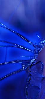 The cursed wallpaper that crashes android phones, finally explained. Iphone Xs Max Cracked Screen 1242x2688 Download Hd Wallpaper Wallpapertip