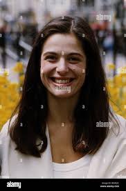 Rosalind Bennett's Instagram, Twitter & Facebook