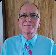 Tim Ponder's Instagram, Twitter & Facebook