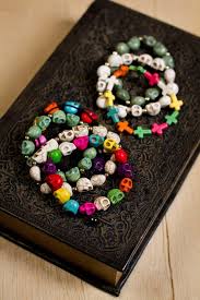 Skull And Cross Bracelets 5 95 To 7 95 Each From Ebt Earthbound Trading Company Dia De Los Muertos Romancing The Stone