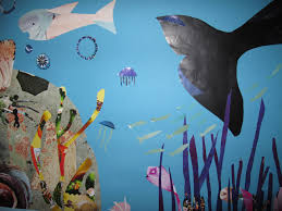 Hintergrund Tuschen Denn Mit Motiven Aus Zeitschriften Bekleben Thema Vorgeben Hier Unterwasserwelt Kunst Ideen Kunstideen Malerei