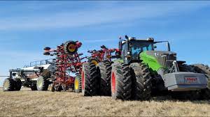 Mike michalowicz of profit first. Fendt 1050 Gets Hooked Up Youtube
