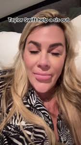 @Taylor Swift the least ya could do for a fellow American performer.  #taylorswift #erastour #australia