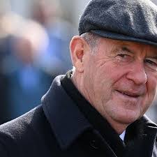 Barry Hannon's Instagram, Twitter & Facebook