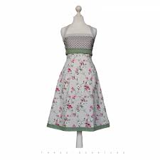 Alles ist gar nicht so einfach. Kleid Hochzeit Braut Brautjungfer Brautkleid