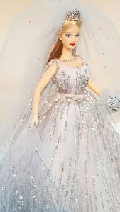 The cylinders bores were attached to the outer case at the 12, 3, 6 and 9 o'clock positions) for greater rigidity around the head gasket. 150 Idee Su Barbi Barbie Vestiti Per Barbie Bambole Alla Moda
