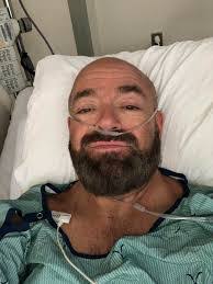 Pat Willett's Instagram, Twitter & Facebook