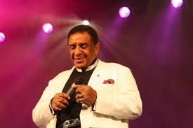 Follow agnaldo timoteo and others on soundcloud. Agnaldo Timoteo E Enterrado No Rio De Janeiro Neste Domingo 4 4