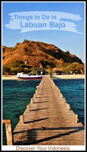 Sunsets in labuan bajo are pretty great. 15 Unforgettable Things To Do In Labuan Bajo Don T Miss No 14