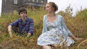 'Bates Motel' relies