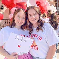 MEETEXECMONDAY 🌷 Meet our Vice President of Programming and Enrichment, Nicole  Bitner! Nicole (PC '23) is from Prosper, Texas and is majoring in Marketing  with a minor in Human Relations. Her pod