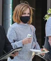 Em) was born in paris, france. Emma Watson Has New Short Bob Hair Cut In La For Spring