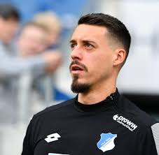 Самые новые твиты от julian nagelsmann (@j__nagelsmann): Julian Nagelsmann Bullshit Trainer Wettert Gegen Boller Raketen Welt