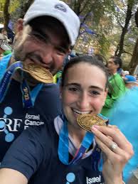 Albert Beyda's Instagram, Twitter & Facebook