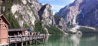 Per questa nuova stagione si cambia location: Kfw0b7rrdbbdhm