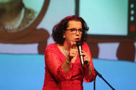 She took her first private singing lessons with the bulgarian soprano dobrinka yankova. Francis Van Broekhuizen En Gregor Bak Theater Walhalla