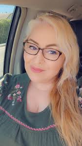 Inez Salcido-Kasteiner, LMFT, Online Therapy