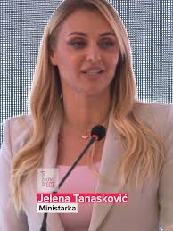 Ona je nakon uručivanja povelje rekla da je počastvovana ovim priznan...