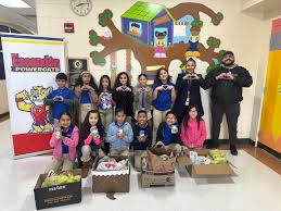 Escandón Cares: Can Drive. Today we had all the canned goods donated to the  City of Edinburg. These will be given to families in need this holiday  season. A huge thank you