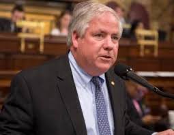 Patty-Pat for Philly Council: A challenge for Henon