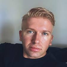 RHOSLC Lisa Barlow always calling her cyber security team and threatening  to sue her cast is really getting tired