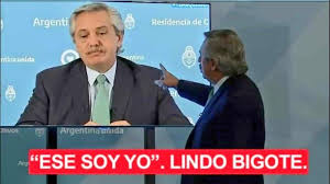 Nick, joe y kevin jonas aseguraron estar muy emocionados de estar en durante la conferencia de prensa para lanzar su revista en ee.uu., la polémica periodista peruana tuvo que responder sobre las demandas impuestas. Los Memes Por La Postura De Docente De Alberto Fernandez En La Conferencia Rosario3