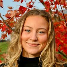 Hi all, I have a LOT to catch you up on! Firstly, last weekend, I turned my  tassel and officially became a University of Vermont alumna. I now hold a  B.S. in