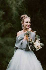 Fashionably Cozy Winter Wedding Inspiration Junebug Weddings Winter Wedding Dress Winter Wedding Winter Wedding Inspiration