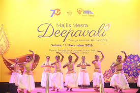 Is an electricity utility company, which engages in the generation, transmission, distribution and sale of electricity, and the provision of other related services. Galeri Foto Album Yb Menteri Menghadiri Majlis Ramah Mesra Sambutan Deepavali 2019 Tenaga Nasional Berhad Tnb Di Bangsar Kuala Lumpur Pada 19 November 2019 Image Yb Menteri Menghadiri Majlis