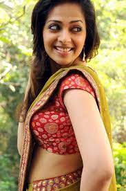 Richa pallod (born 30 august 1980) is an indian model and film actress who has been featured in indian films. Nalvaravu Tamil Movie Actress Stills Richa Pallod Nipple Flickr