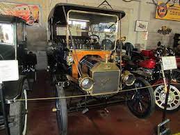 1912 Model T Ford Jdc Maintenance Restoration Of Old Vintage Vehicles The Material For New Cogs Casters Gears Pads Could Be Cast Model T Car Ford Vintage Cars