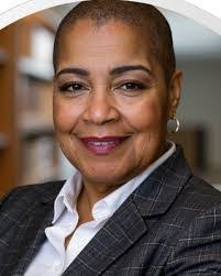 Toni Brent's Instagram, Twitter & Facebook