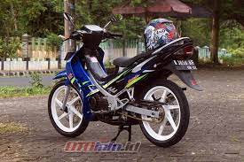 Sayap depan satria hiu,and tidak perlu mengganti bottem. Satria 120r Lscm 2004 Gaya Motor Balap Minimalis Otoinfo Id
