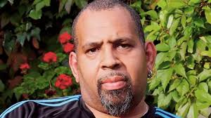 Adoptee group fights for access to parents' medical records