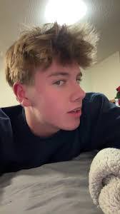 Seth Knott's Instagram, Twitter & Facebook