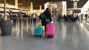 È una linea circolare che effettua un totale di 15 fermate: Fra Natale E La Befana Attesi 407 Mila Passeggeri Aeroporto Internazionale Di Catania