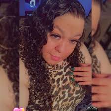 From Jenna Yates “My babies in the snow!!! We are from Alabama just moved  to Wisconsin so this is a first for them!! Happy Thanksgiving!”