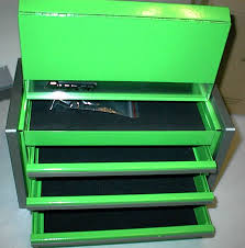 4.0 out of 5 stars 699. Snap On Green Mini Tool Box Micro Top Chest Nib On Popscreen