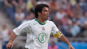 Sami khedira could have massive influence on manchester united transfer plans. Sami Khedira Had A Mexican Legend As Mentor As A Young Player As Com