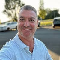 Eric Carper's Instagram, Twitter & Facebook