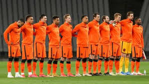 Het nederlands voetbalelftal is een team van mannelijke voetballers dat nederland vertegenwoordigt in internationale wedstrijden. Jzm3b 18smdk4m