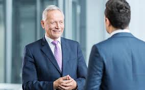Kreissparkasse ravensburg geschäftsstelle leutkirch untere grabenstr. Volksbank Verliert Ein Vorstandsmitglied Econo Das Portal Fur Den Mittelstand